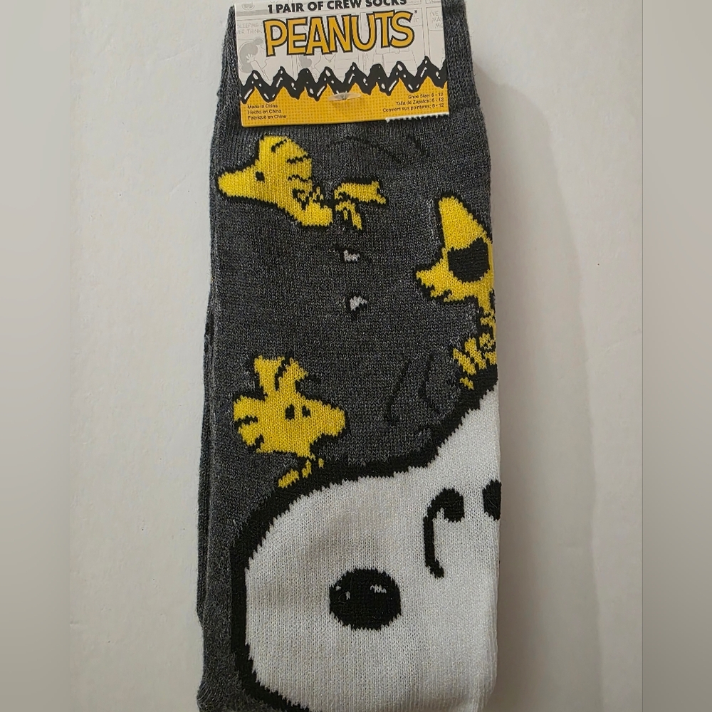 Peanuts Snoopy & Woodstock Grey Crew Socks NWT